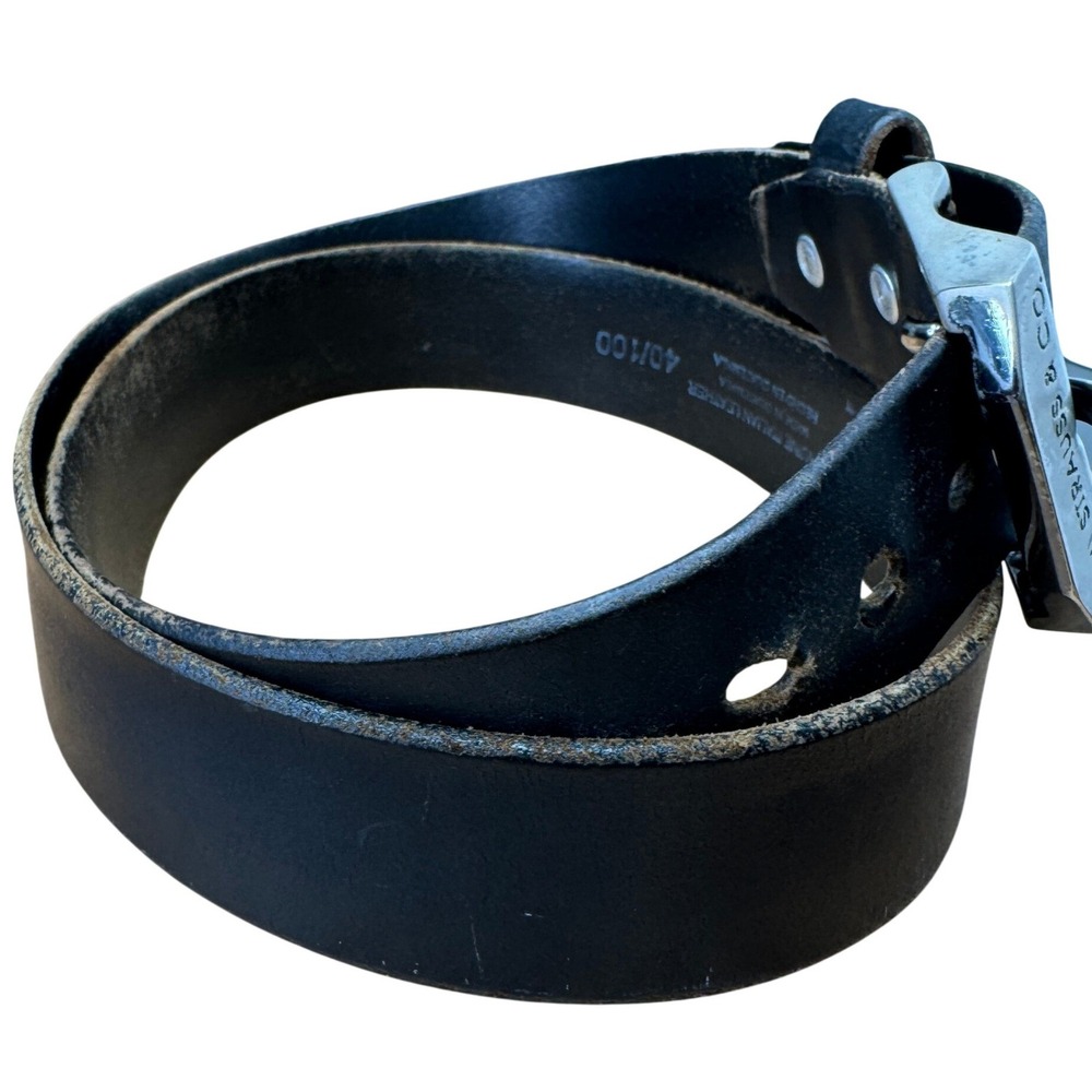 Levi Strauss Mens Italian Leather Belt Black Silver Buckle Size 40 **Well Worn** - Picture 4 of 12
